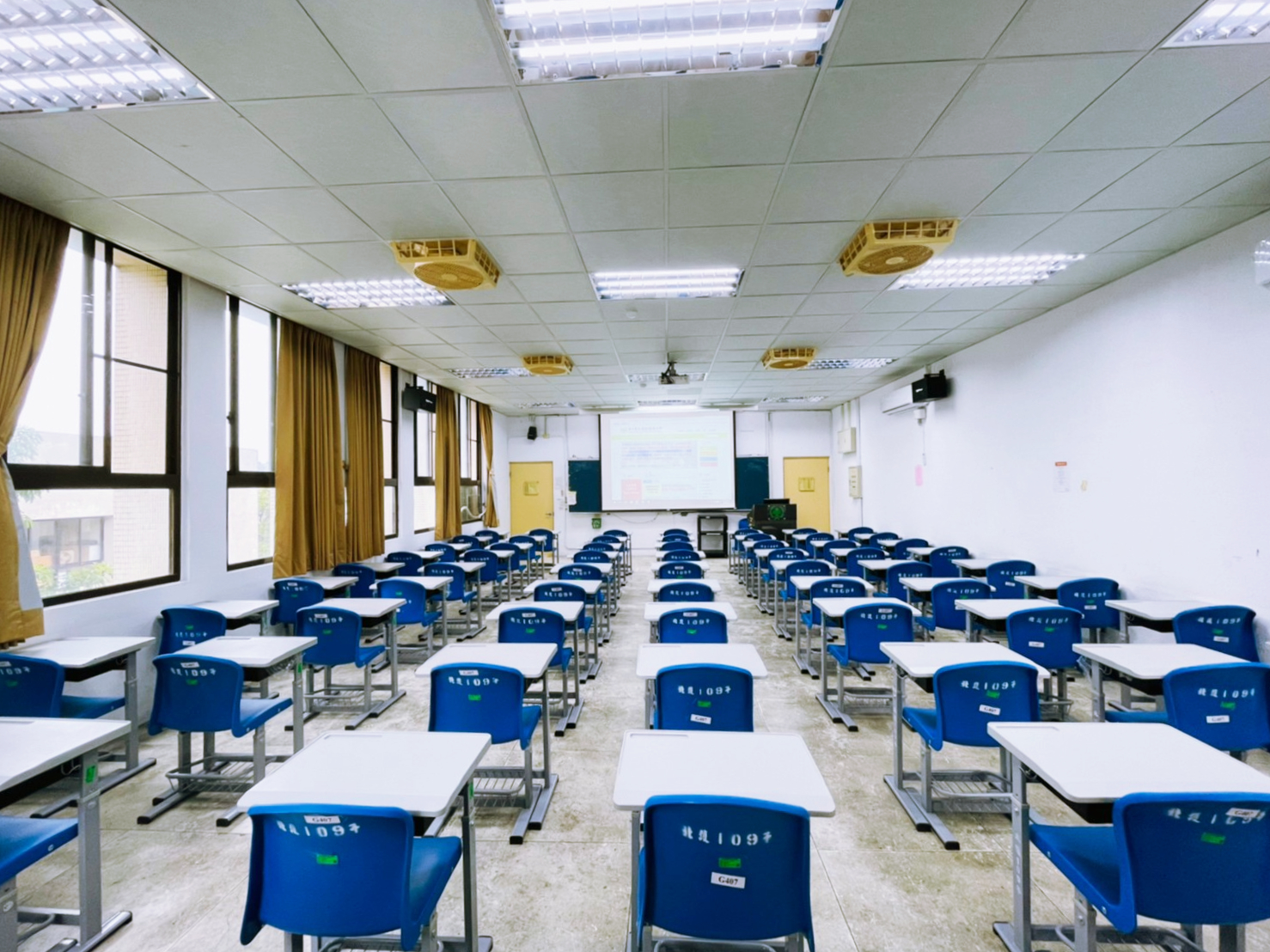 [校本部] 教學大樓 G407普通教室 圖片1